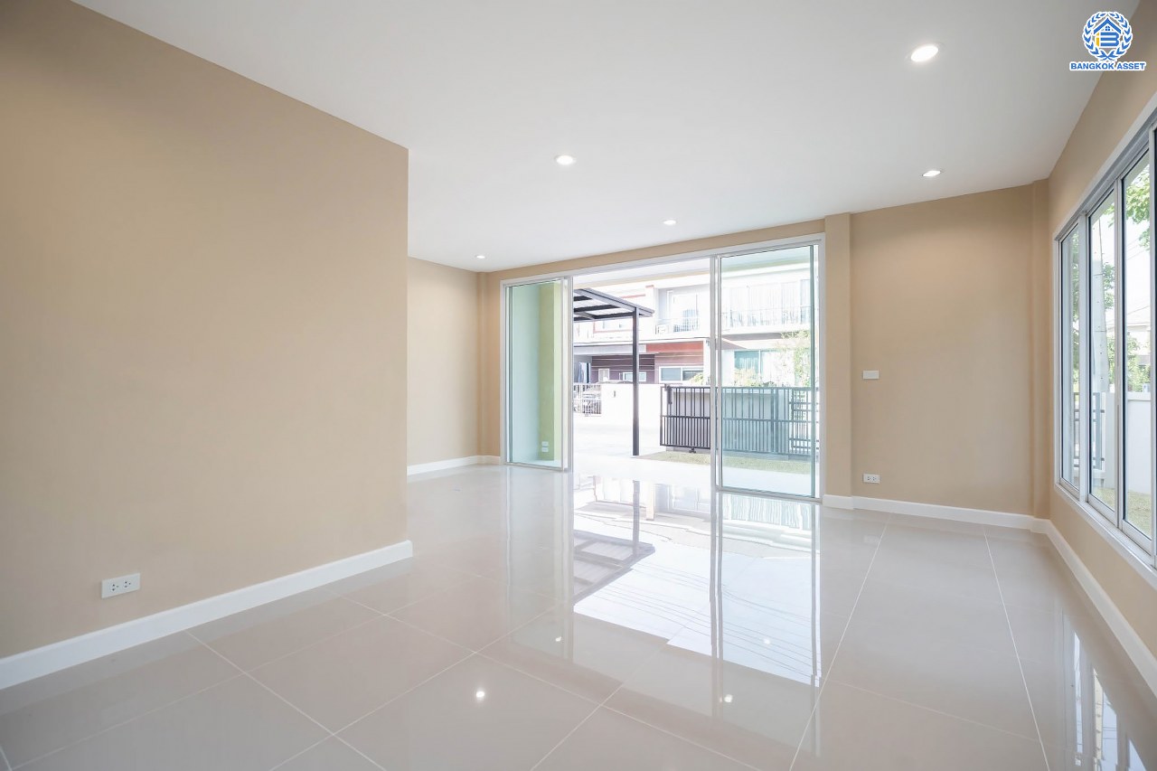 บ้านมือสองตกแต่งใหม่ โครงการ ดีซิโอ้ อรดา ราชพฤกษ์ หลังมุม เนื้อที่ 50.6 ตร.ว. ตอบโจทย์ทุกการอยู่อาศัย ฟังก์ชัน 3 ห้องนอน 3 ห้องน้ำ 2 ที่จอดรถ บรรยากาศเงียบสงบ บนทำเลเดินทางสะดวก เชื่อมต่อหลายเส้นทาง ใกล้รถไฟฟ้าสายสีม่วง "สถานีบางรักใหญ่"